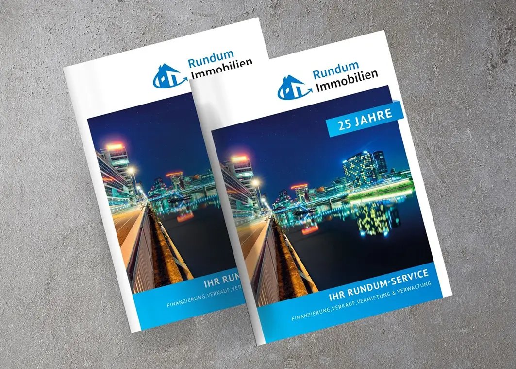 Rundum Immobilien Mochup Broschüre 2025